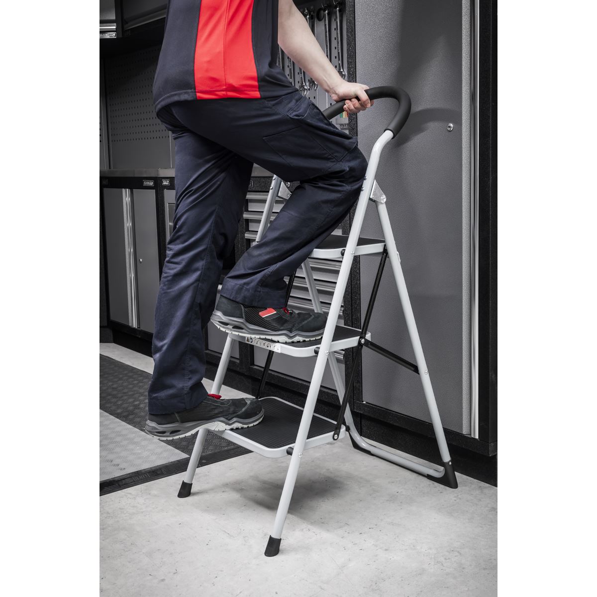 Sealey ASL23 Step Stool 3-Tread 150kg Capacity EN 14183