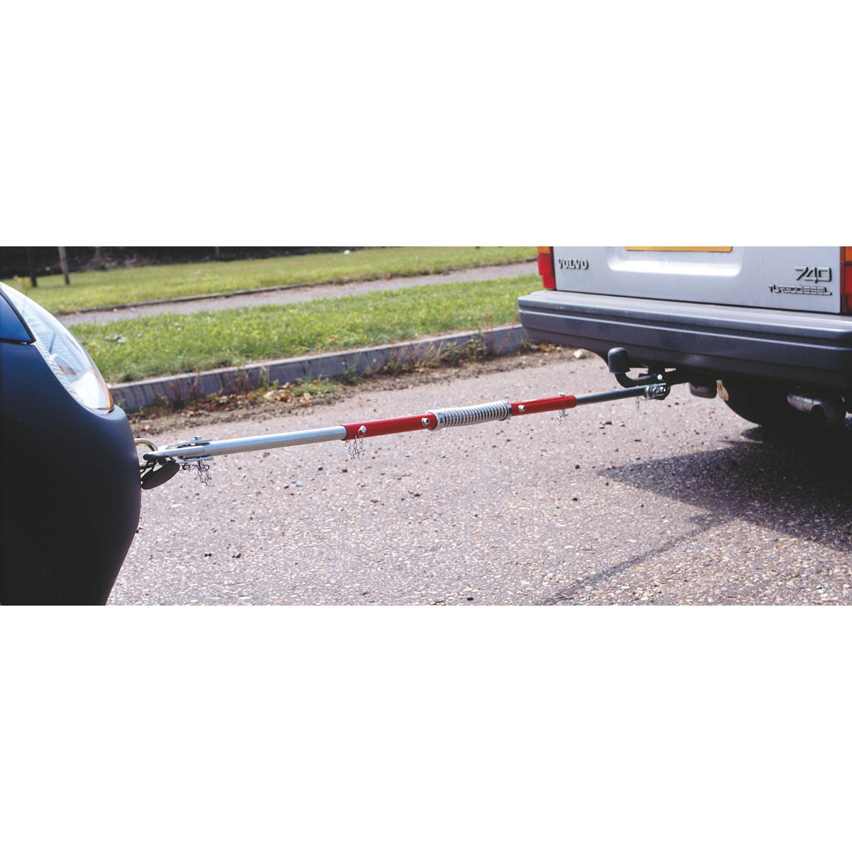 Sealey TPK2522 Tow Pole 2000kg Rolling Load Capacity with Shock Spring