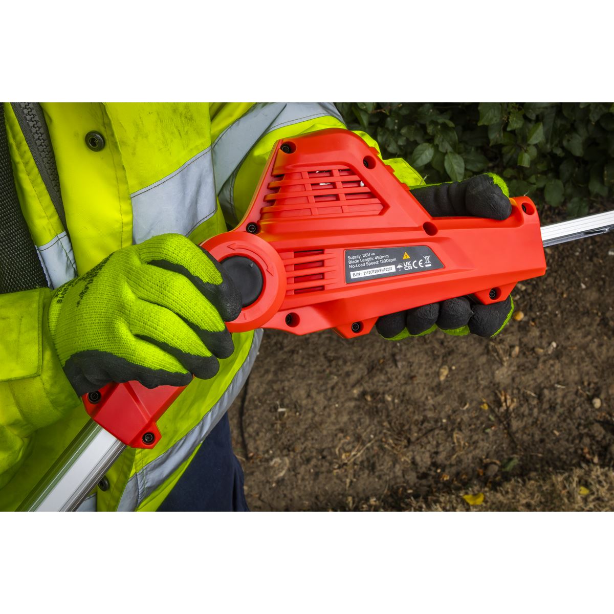 Sealey CP20VPHT Pole Hedge Trimmer 20V 45cm SV20 Series Cordless Accessory