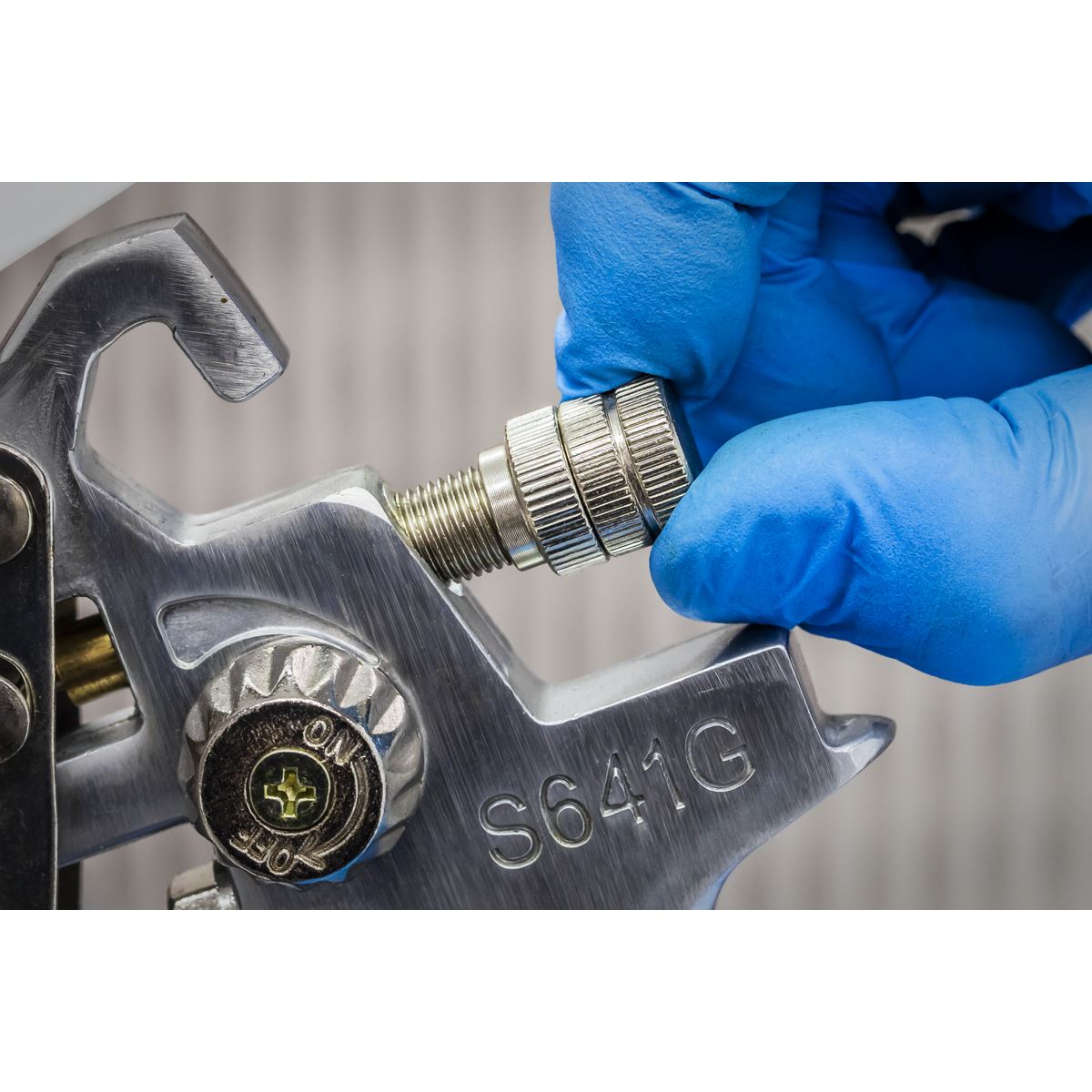 Sealey S641G Spray Gun Gravity Feed - 1.4mm Set-Up