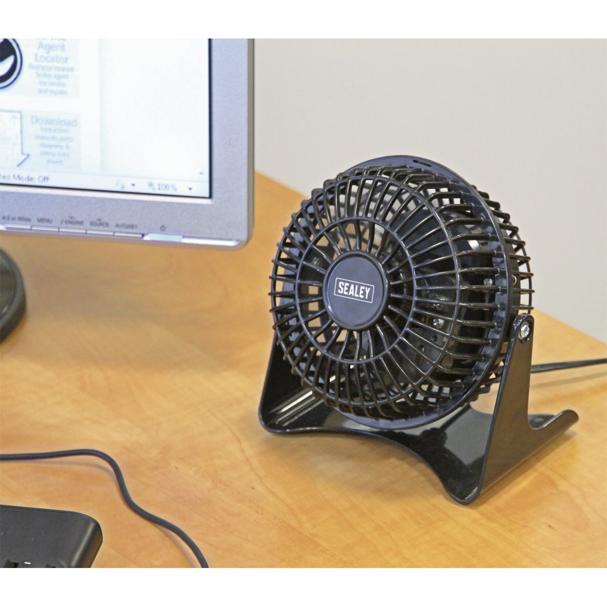 Sealey SFF04 Desk Fan Mini 4" 230V