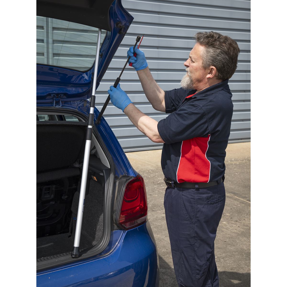 Sealey VS0141 Telescopic Bonnet/Tailgate Support 2.4m