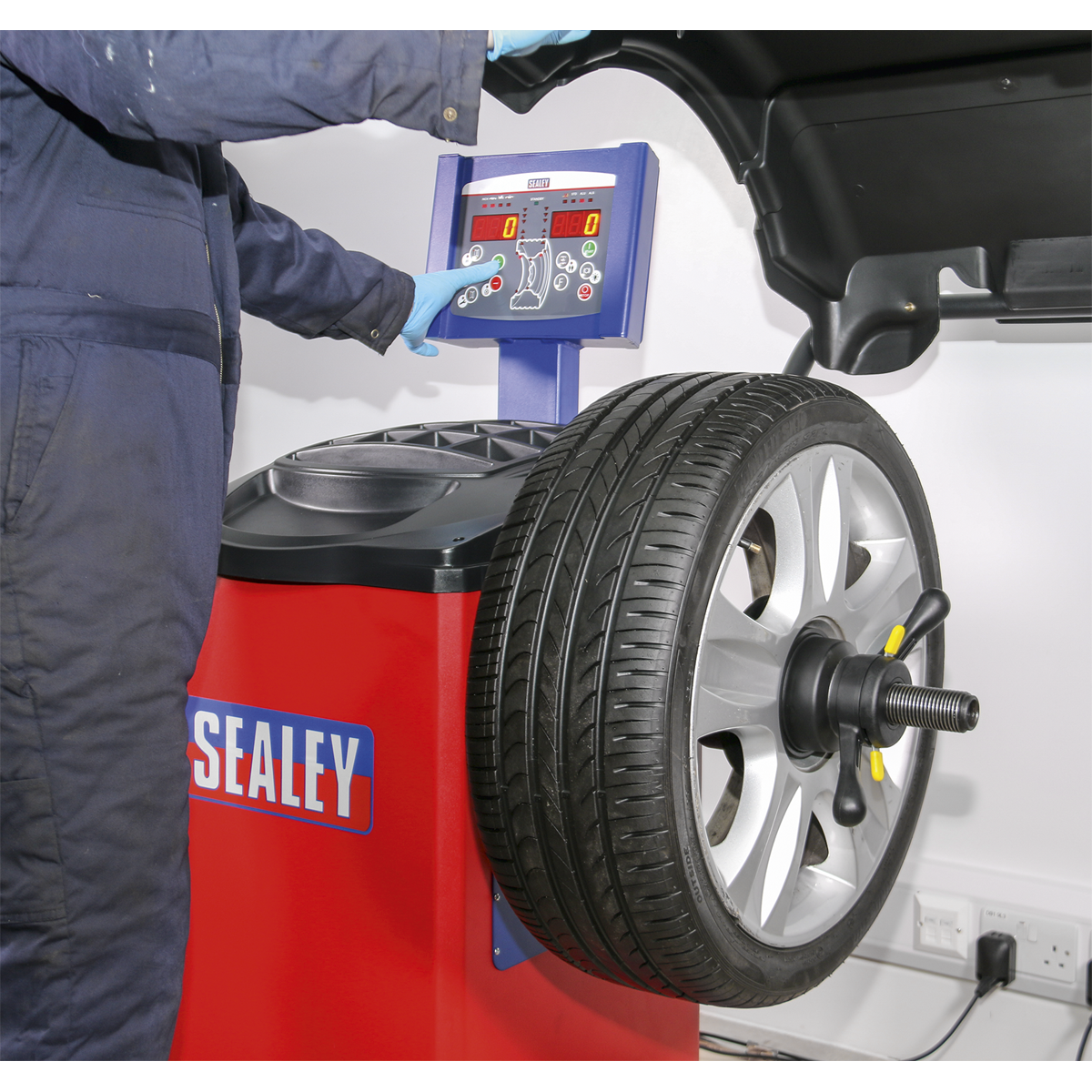 Sealey WB10 Wheel Balancer - Semi-Automatic