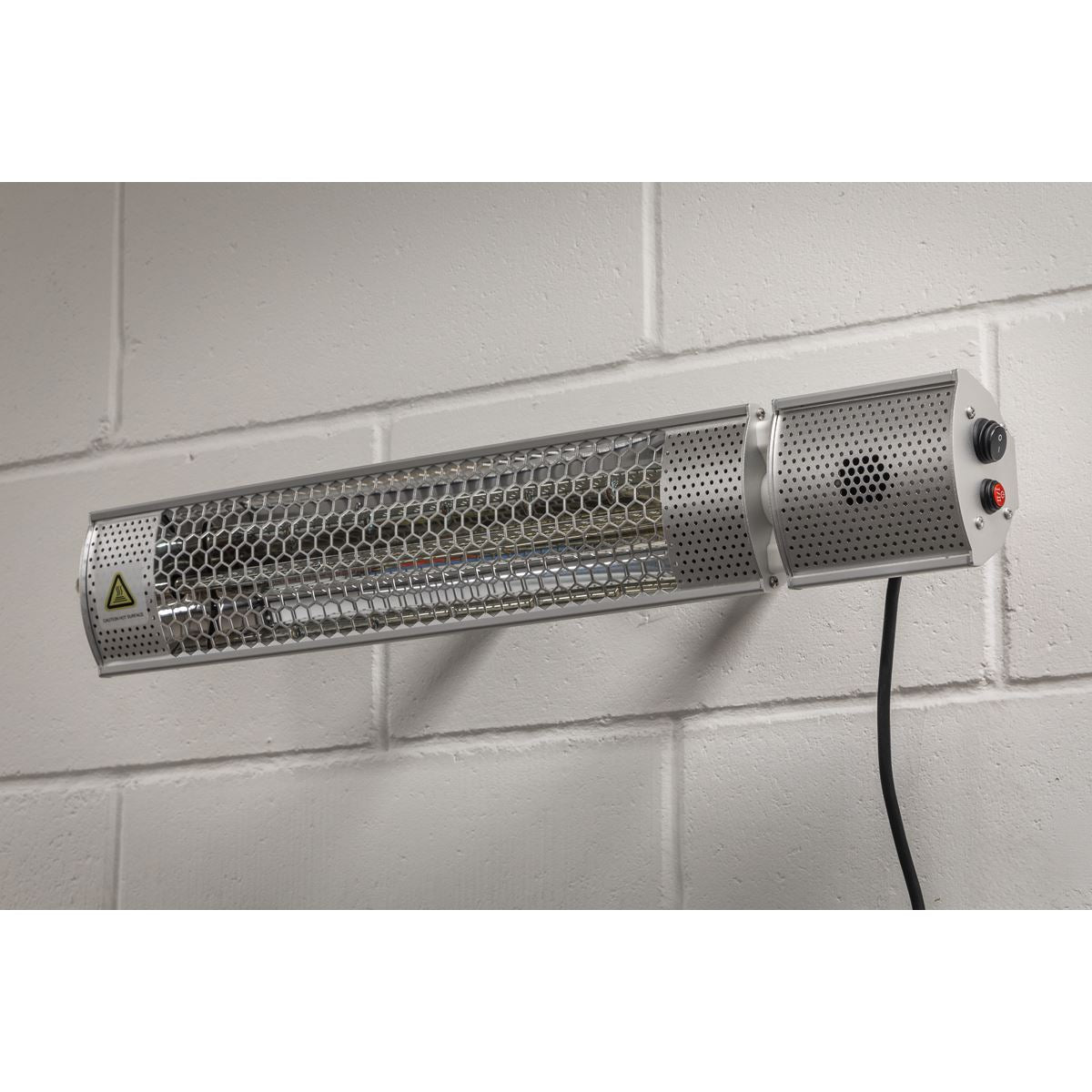 Sealey IWMH2000R High Efficiency Infrared Short Wave Wall Mounting Heater 2000W