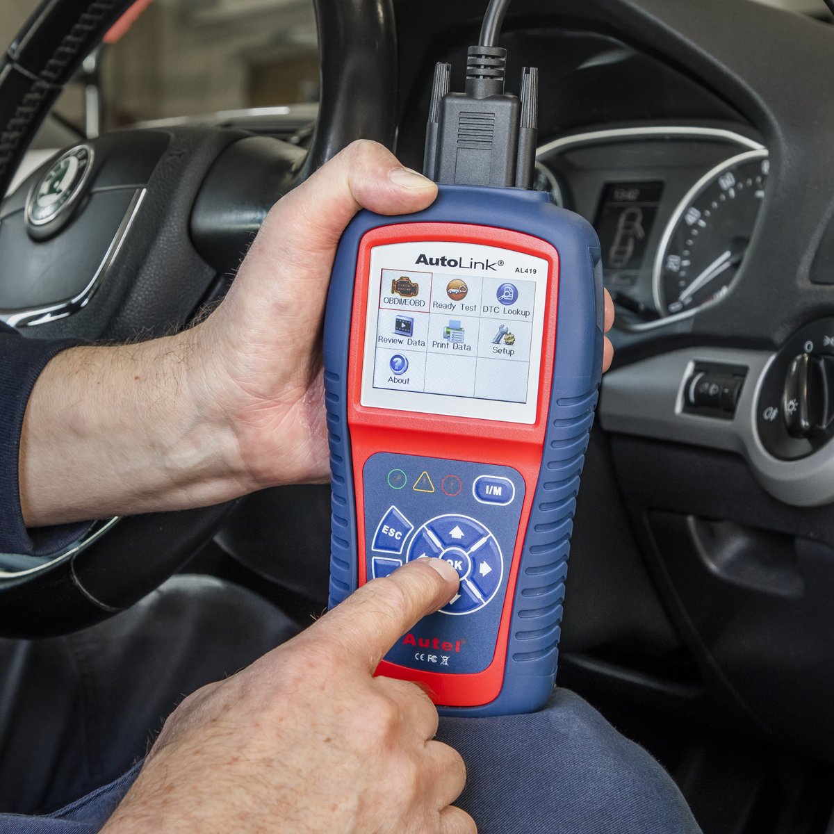 Autel AL419 EOBD Code Reader - Live Data Tech Tips