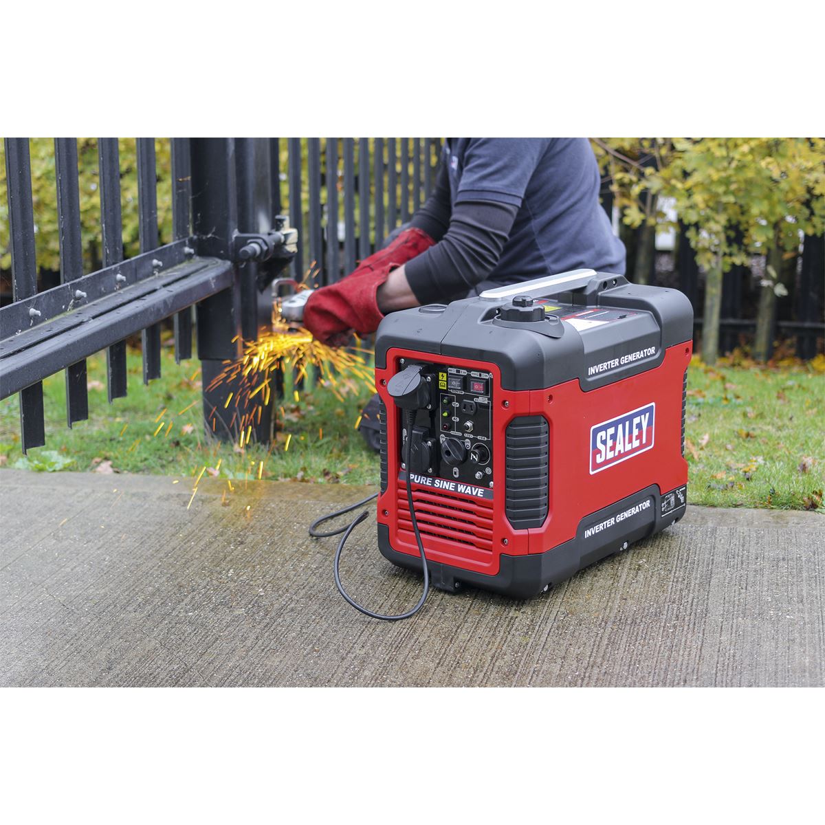 Sealey G2000I Inverter Generator 2000W 230V 4-Stroke Engine