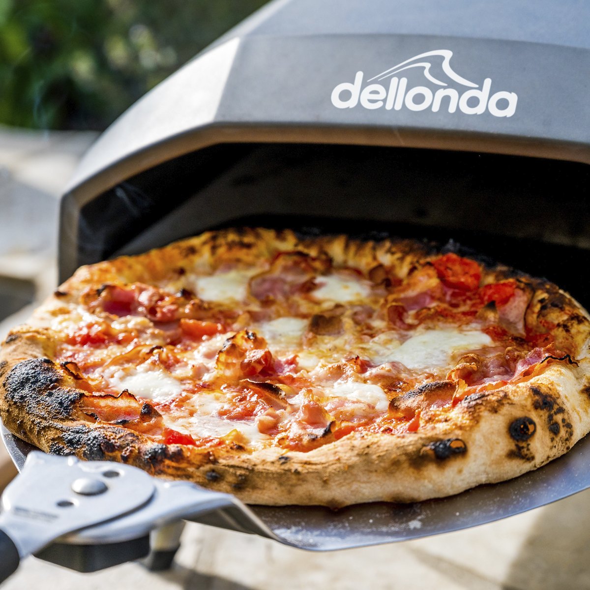 Dellonda DG257 Gas Pizza Oven with Gas Regulator Water Resistant Cover/Carry Bag & 12" Pizza Peel