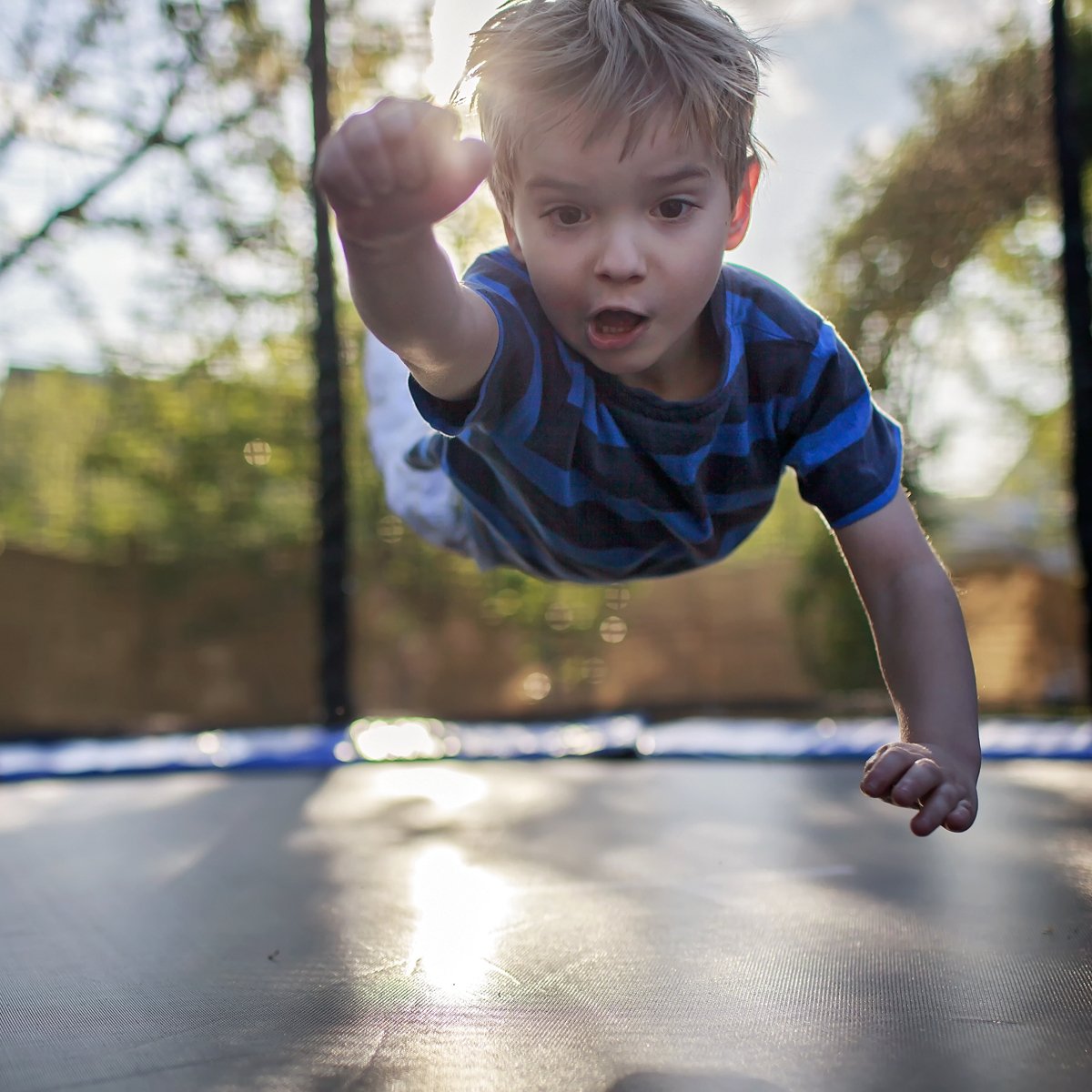 Dellonda DL66 6ft Heavy Duty Outdoor Trampoline with Safety Enclosure Net - McCormickTools