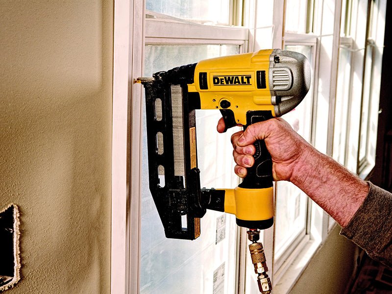 Dewalt DPN1664PP Pneumatic 16 Gauge Finish Nailer