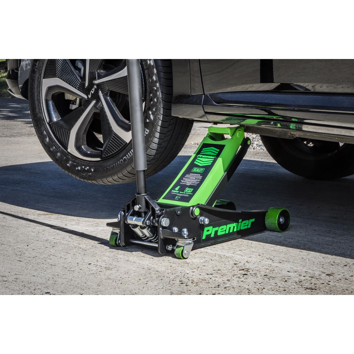 Sealey 4040AG Premier Low Profile Trolley Jack with Rocket Lift 4 Tonne - Green